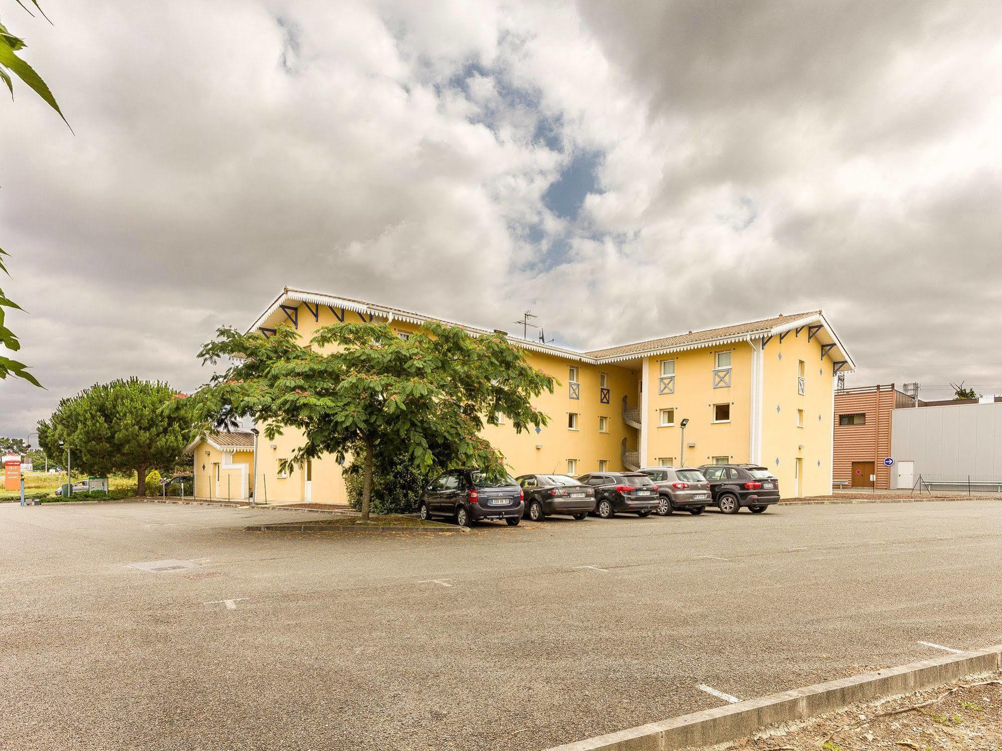 B&B Hotel Bordeaux Merignac Aeroport Exterior foto